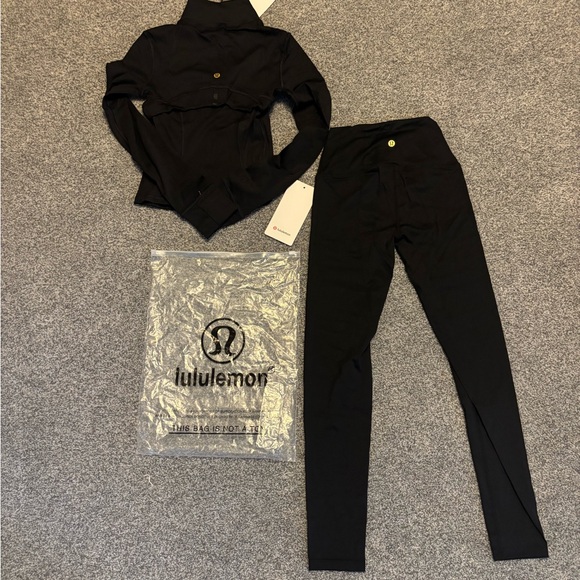 lululemon athletica Black Women's Define Set - Picture 5 of 5